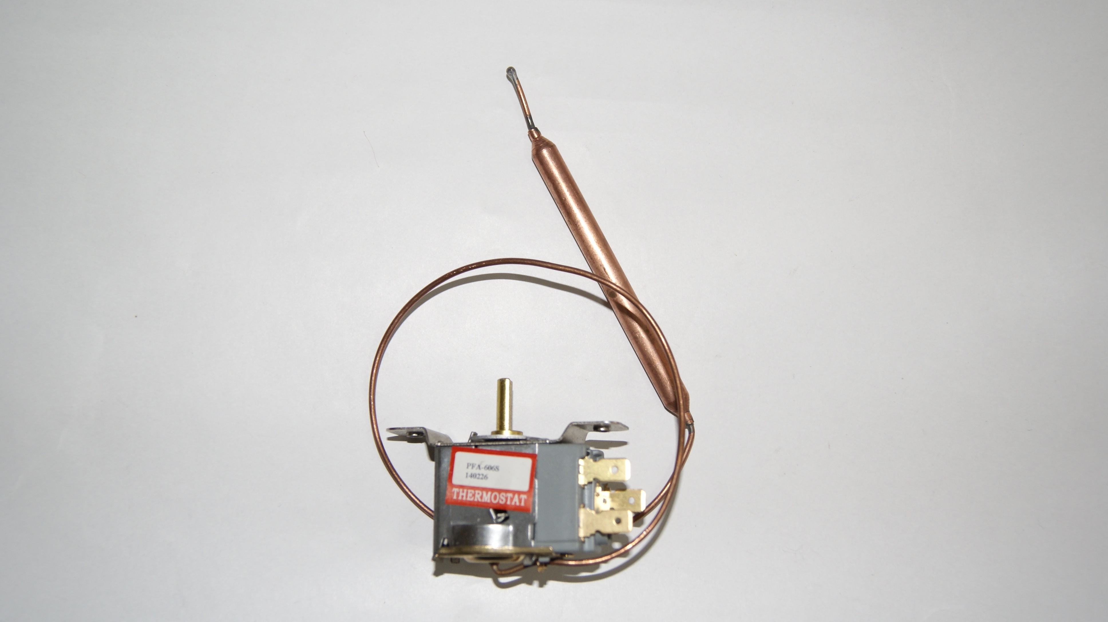 Термостат PFA-606S 3-х конт  HL103  1190